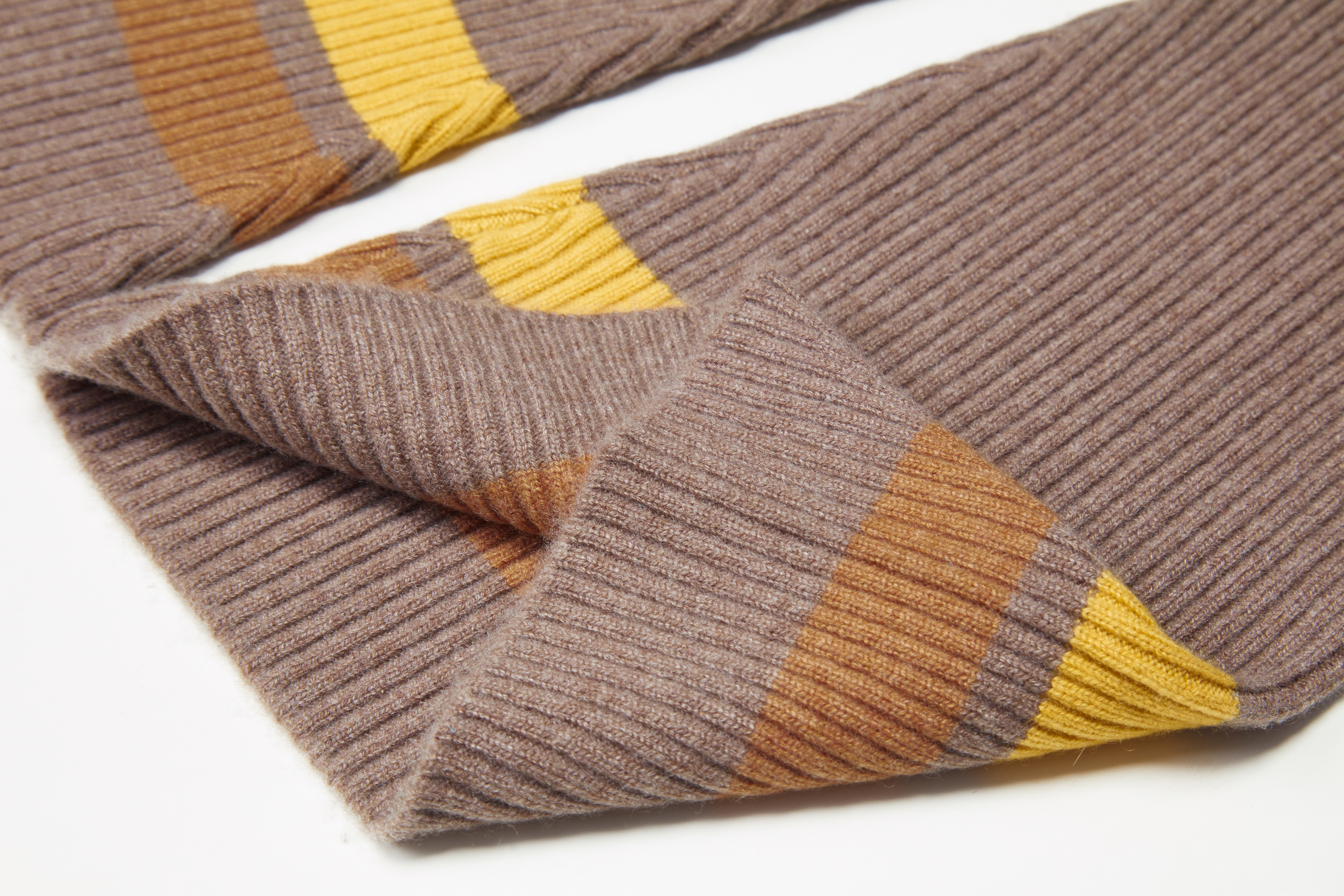 Pantalon en cachemire en tricot Pandora Flare